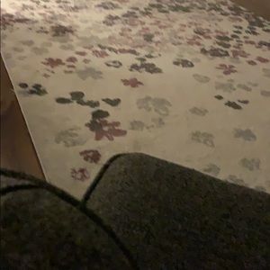 Meet your Posher, Becky